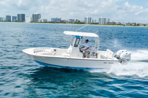 2027 Sea Born LX24 Center Console, photo 1 in Pompano Beach, FL