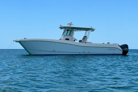 2018 World Cat 320 CC, photo 1 in Venice, FL