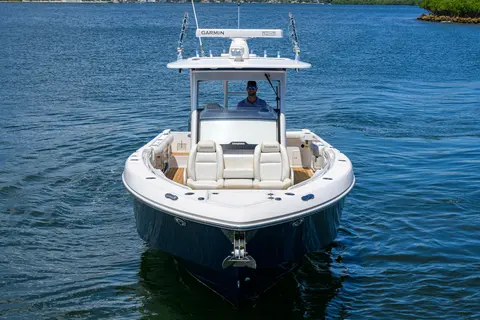 2018 Everglades 355 Center Console, photo 1 in Riviera Beach, FL