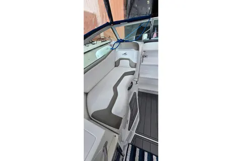 2019 Monterey 295 Sport Yacht, photo 1 in Miami, FL
