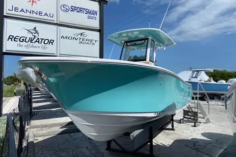2027 Sportsman Heritage 231 Center Console, photo 1 in St Petersburg, FL