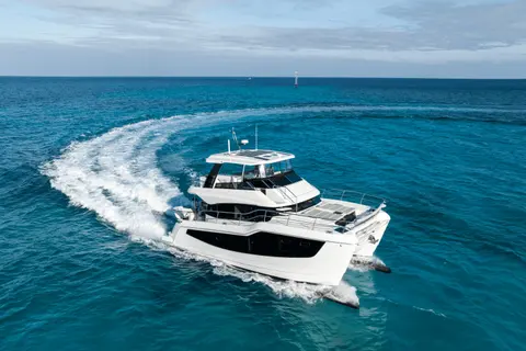 2027 Aquila 50, photo 1 in St Petersburg, FL