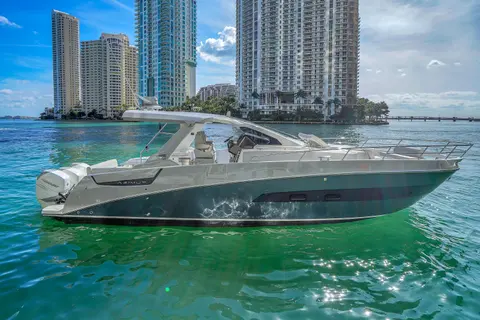 2020 Azimut Verve 40, photo 1 in Miami, FL