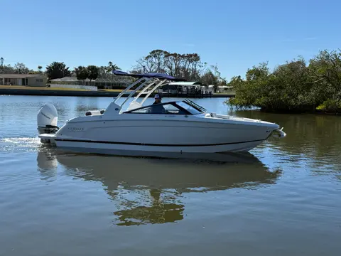 2025 Cobalt R6 Outboard, photo 1 in Sarasota, FL