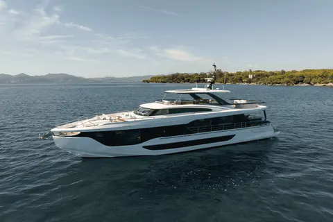 2027 Azimut Grande 26M, photo 1 in Dania Beach, FL