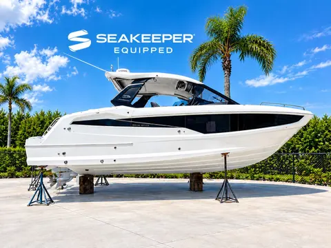 2023 Galeon 325 GTO, photo 1 in Stuart, FL