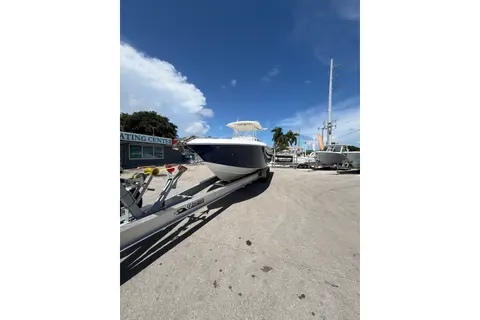 2006 Fountain 32 Center Console, photo 1 in Key Largo, FL