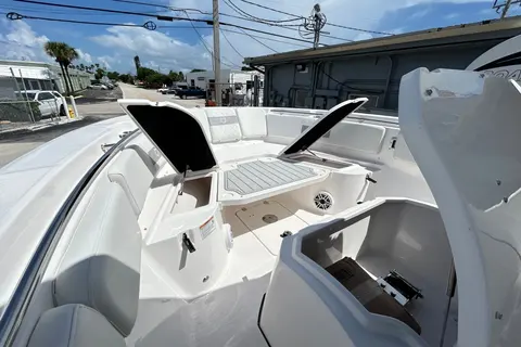 2027 Sea Fox 288 Commander, photo 1 in Pompano Beach, FL