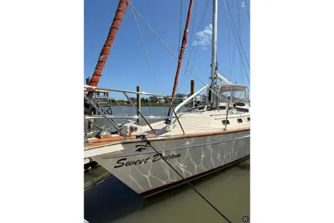 2005 Island Packet 485, photo 1 in Fort Pierce, FL