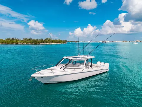 2019 Everglades 350LX, photo 1 in Key West, FL