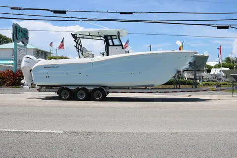 2027 World Cat 295 CC, photo 1 in Tavernier, FL