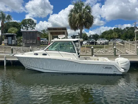2018 Boston Whaler 315 Conquest, photo 1 in Pensacola, FL