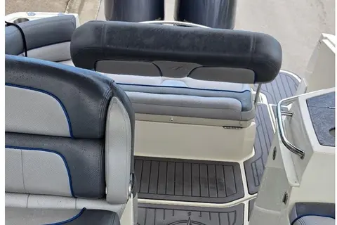 2014 Monterey 280 Sport Yacht, photo 1 in Miami, FL
